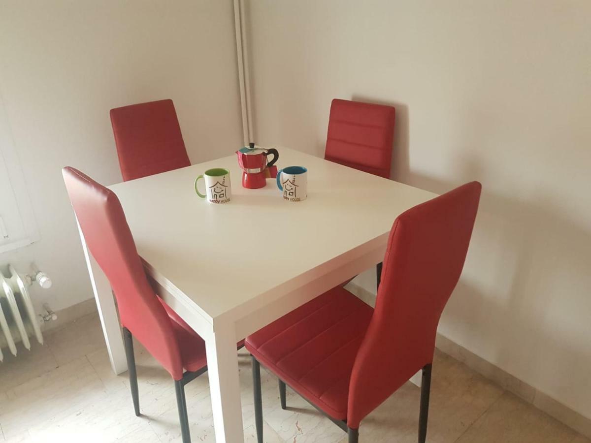 Apartament Happy House 2 Pordenone Zewnętrze zdjęcie